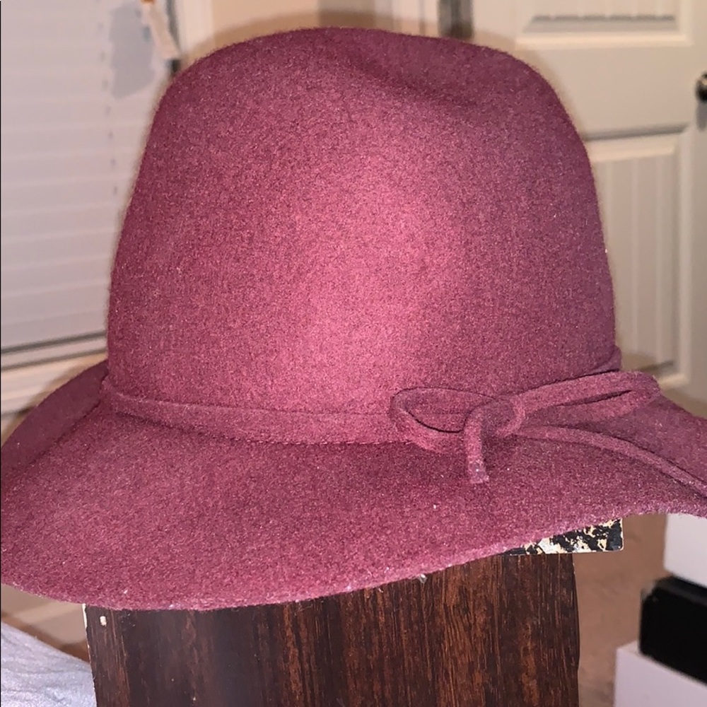 FALL WOMENS HAT
